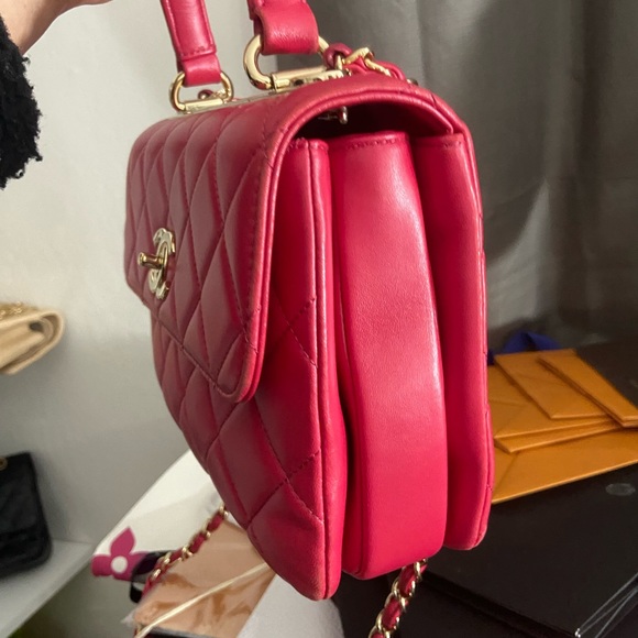 🩷🩷Chanel Pink W/Gold hardware Small Trendy Top Handle Bag - Picture 6 of 16